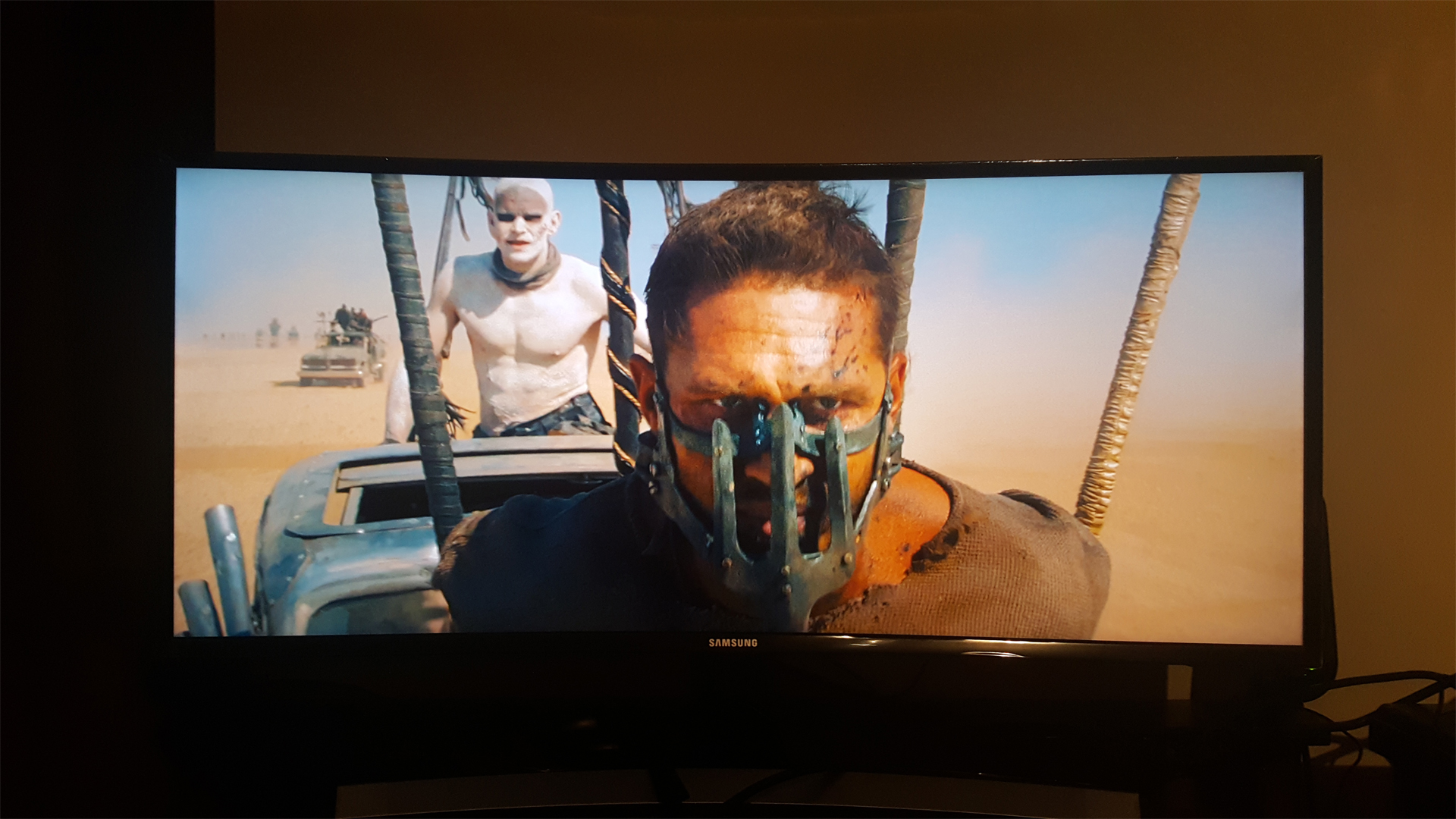 Mad Max op ultrawide monitor in 21:9 verhouding