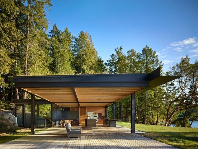 Olson Kundig Pole Pass hut aan meer