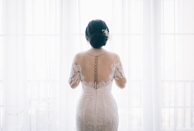 Budgetvriendelijke bruidsmode: Tips om te besparen op je droomjurk